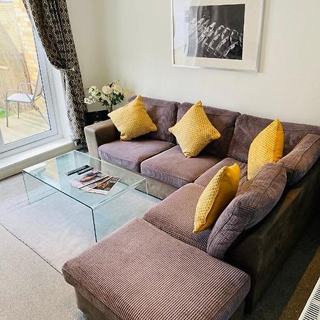 Arma Short Stays: Spacious 3-Bedroom Oxford House with Garden Exterior photo