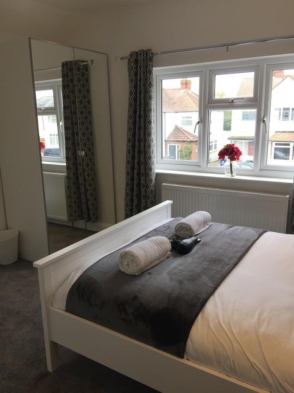 Arma Short Stays: Spacious 3-Bedroom Oxford House with Garden Exterior photo