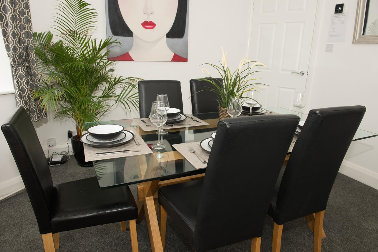 Arma Short Stays: Spacious 3-Bedroom Oxford House with Garden Exterior photo